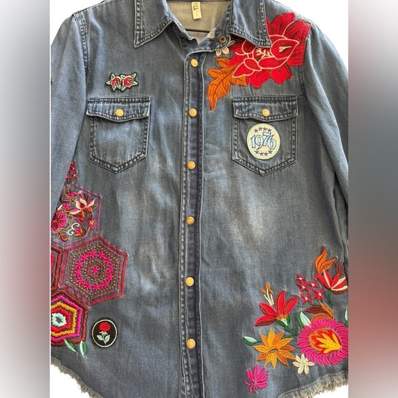 Spell Flower‎ Child Denim Embroidered Button Down Top Shirt- Sm - Picture 12 of 14